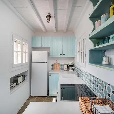 Karavi Holiday home