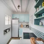 Karavi Holiday home *